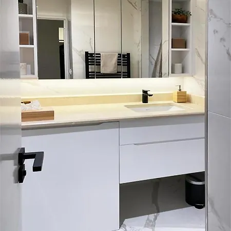 Tropez Centre En Style Piscine Ac 100m Сен-Тропе