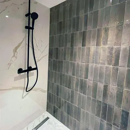 Tropez Centre En Style Piscine Ac 100m Сен-Тропе