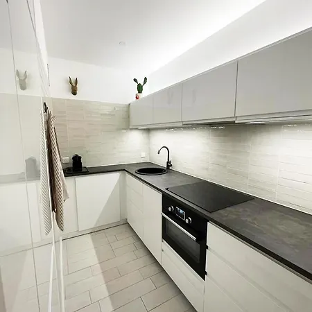 Tropez Centre En Style Piscine Ac 100m Сен-Тропе